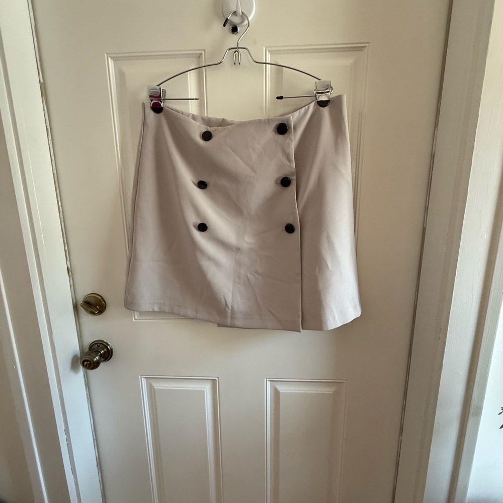 Grey Button-Front Women’s Mini Skirt